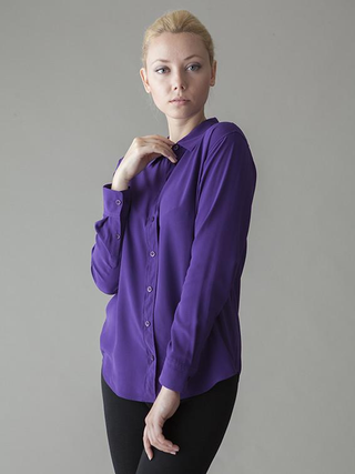 Illustration for article titled Admiring Crazy Warmth Favor Of A Wrap Style Silk Shirt Outfit